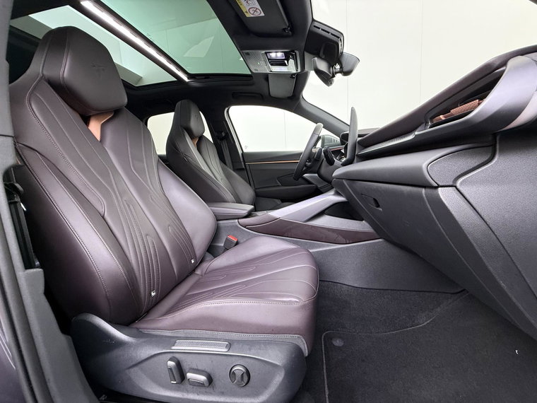 Vehicle Image 45