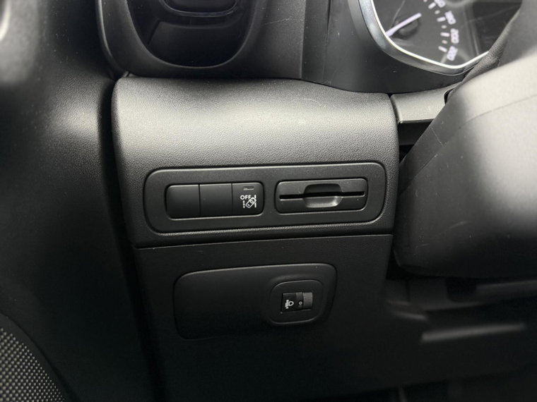 Vehicle Image 28