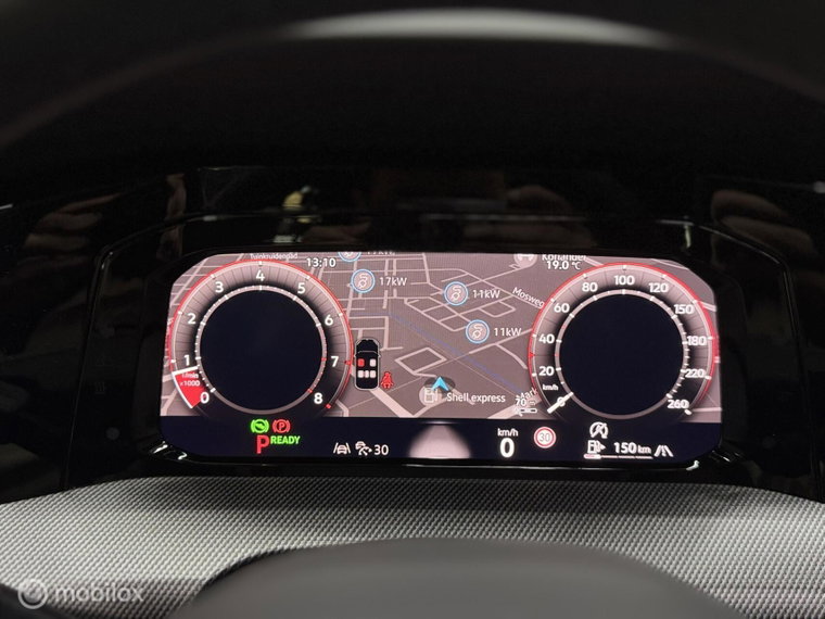 Vehicle Image 35