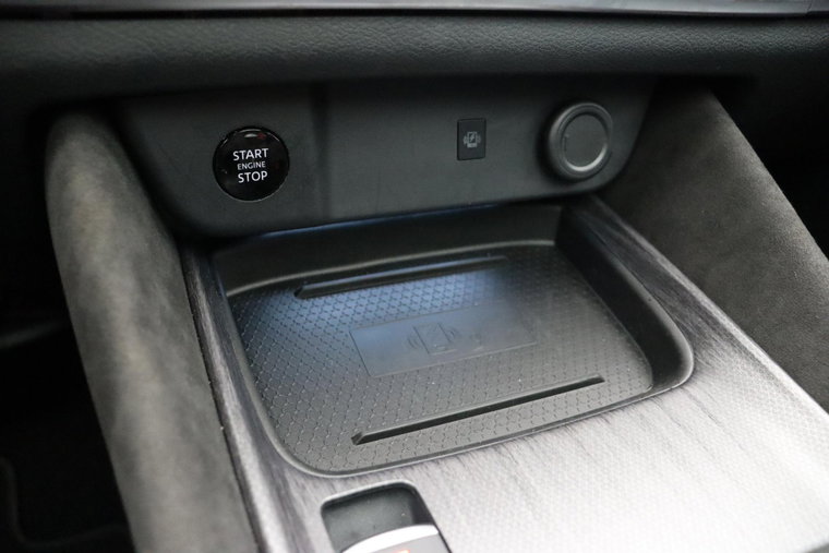 Vehicle Image 33