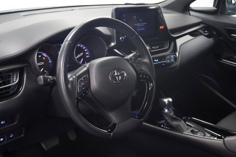 Vehicle Image 18