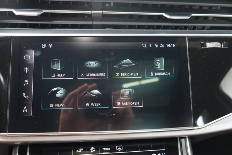 Vehicle Image 31