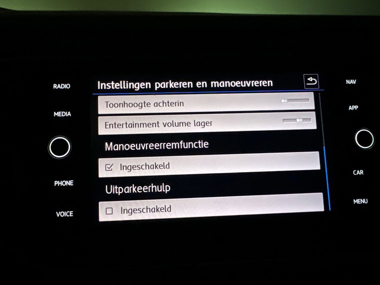 Vehicle Image 32