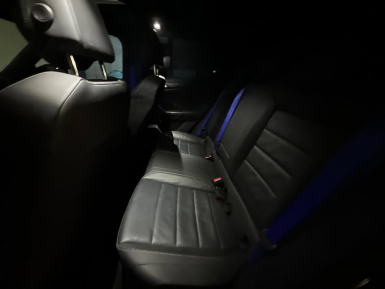 Vehicle Image 34