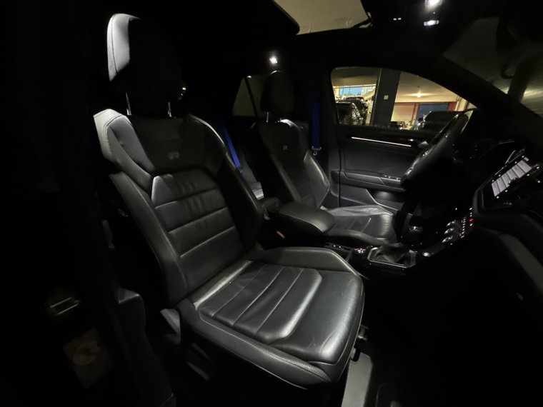 Vehicle Image 39