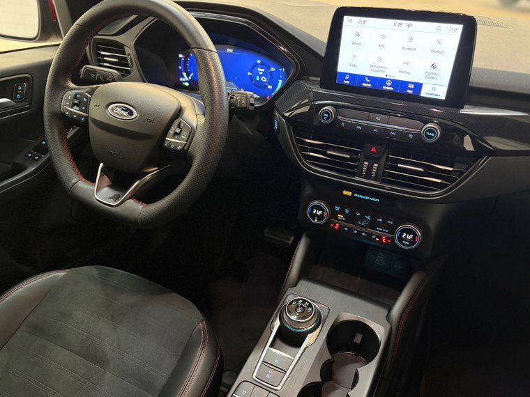 Vehicle Image 22