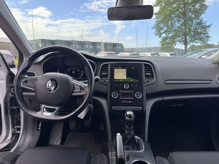 Vehicle Image 21