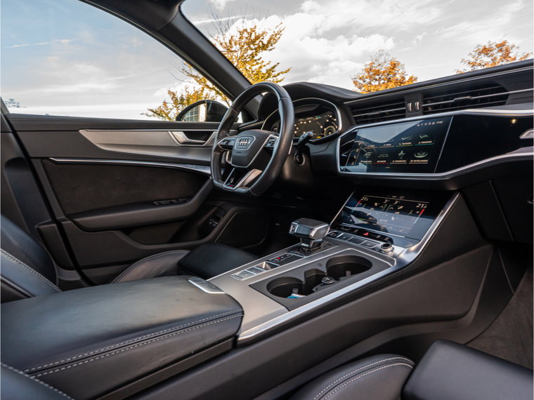 Vehicle Image 21
