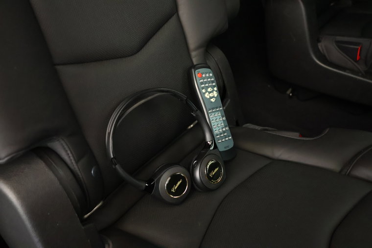 Vehicle Image 22