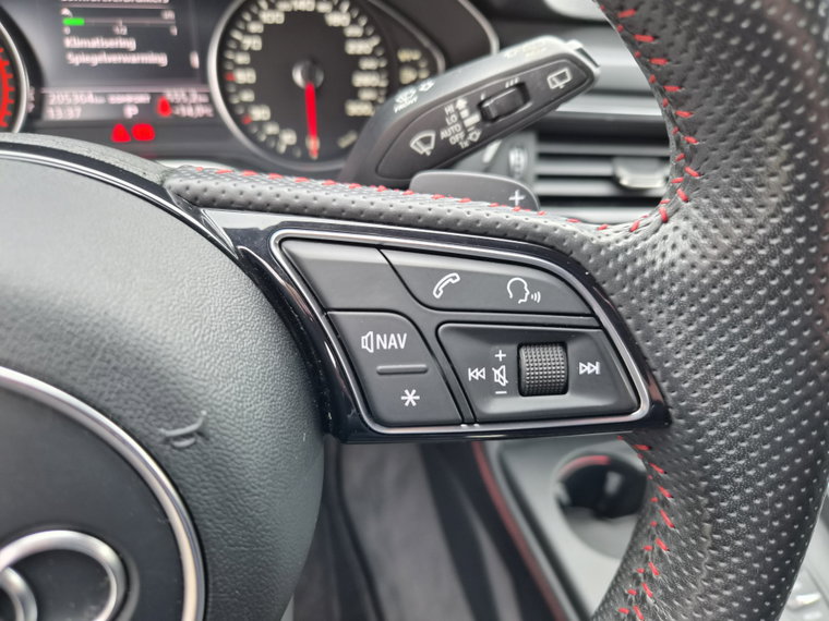 Vehicle Image 33