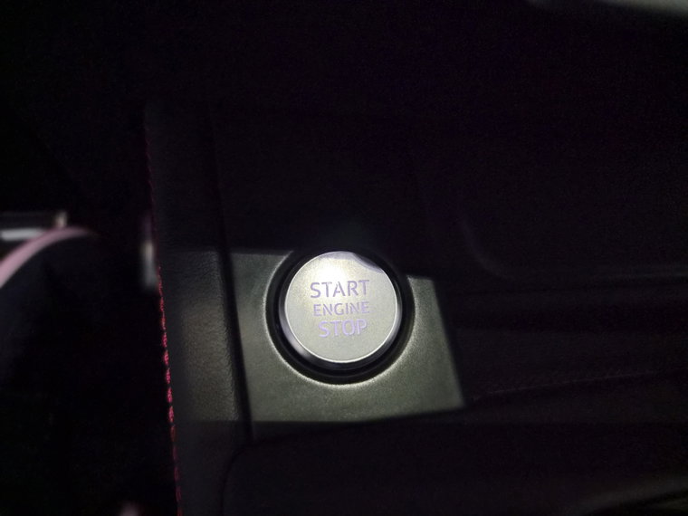 Vehicle Image 43
