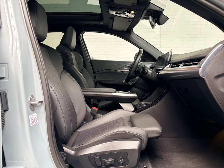 Vehicle Image 41