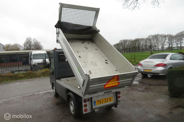 Vehicle Image 14