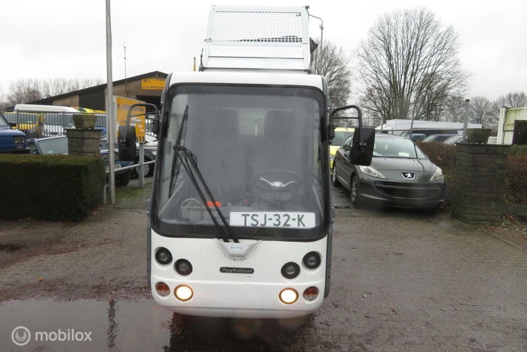 Vehicle Image 22