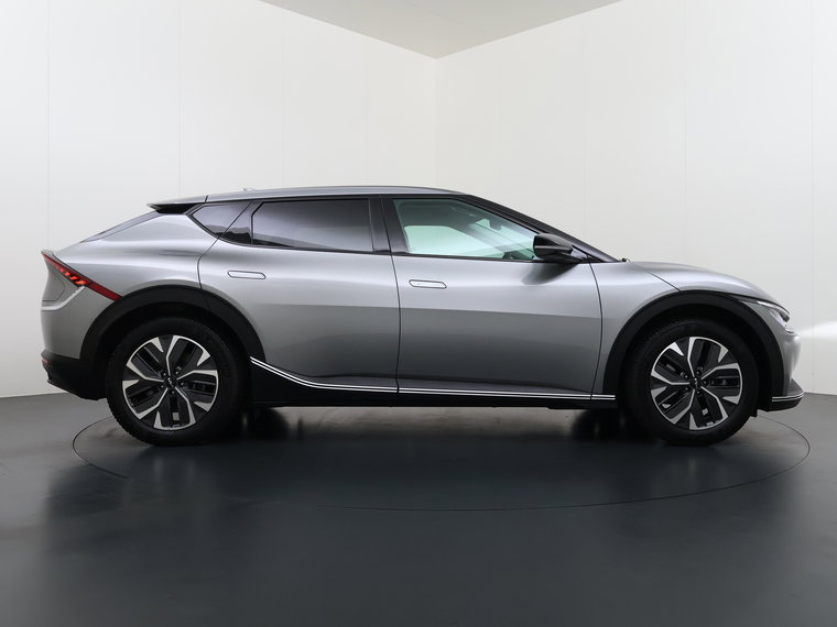 Vehicle Image 40