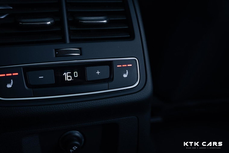 Vehicle Image 52