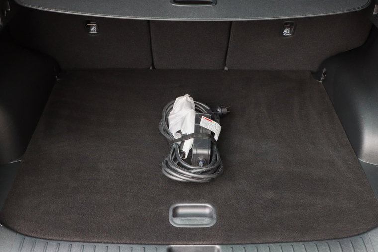 Vehicle Image 16