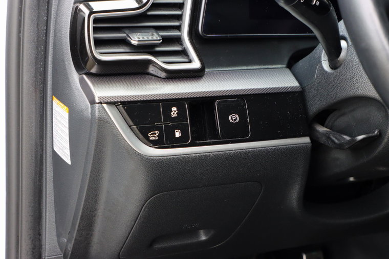 Vehicle Image 26
