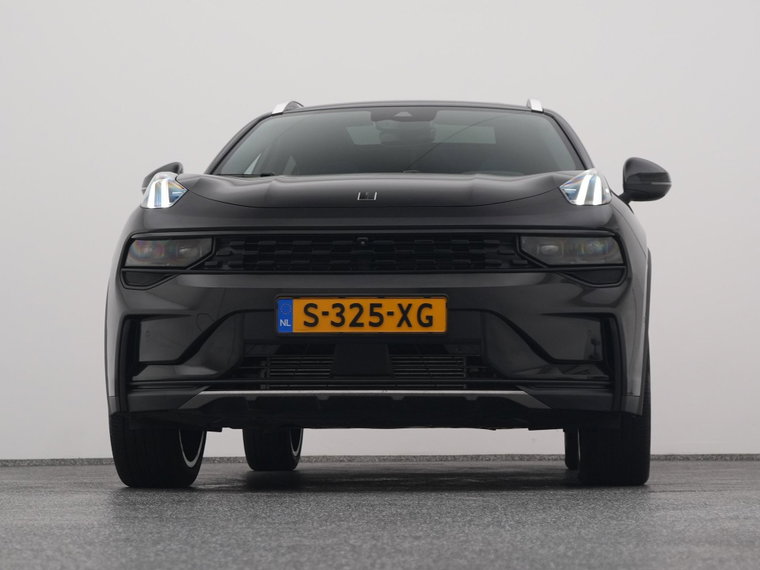 Vehicle Image 35
