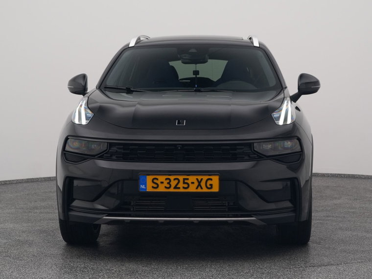 Vehicle Image 9