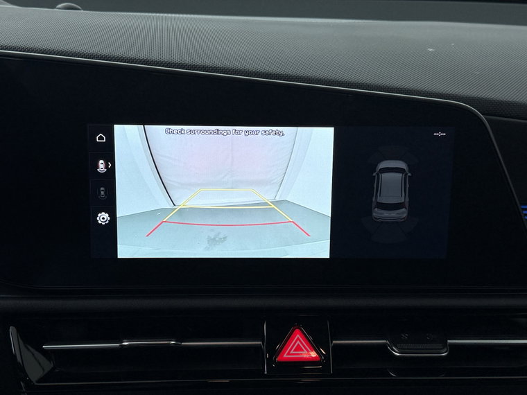Vehicle Image 30