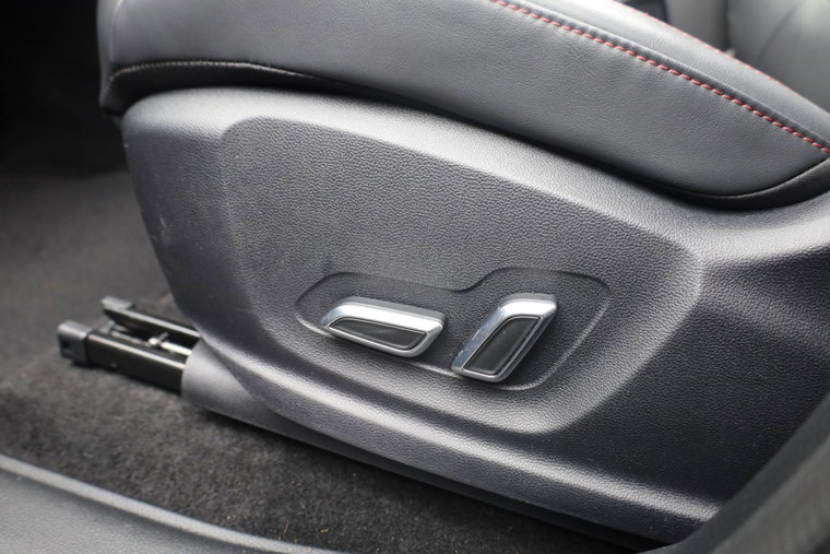 Vehicle Image 41