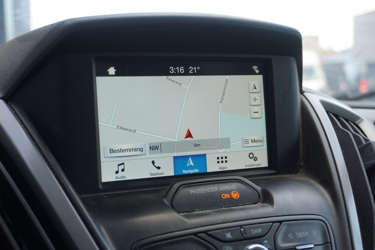 Vehicle Image 14