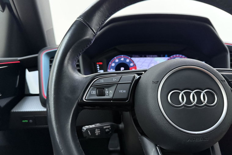 Vehicle Image 20