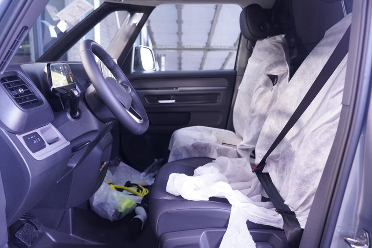 Vehicle Image 22