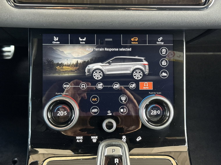 Vehicle Image 36
