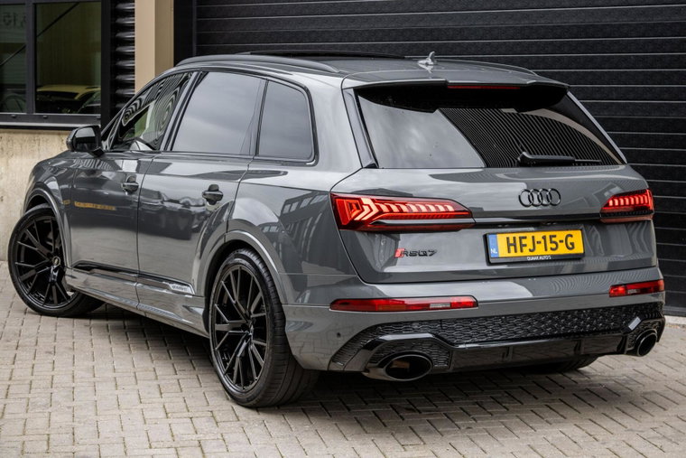 Vehicle Image 35