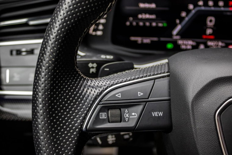 Vehicle Image 50