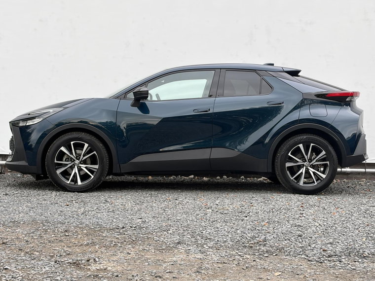 Vehicle Image 13