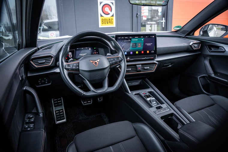 Vehicle Image 40