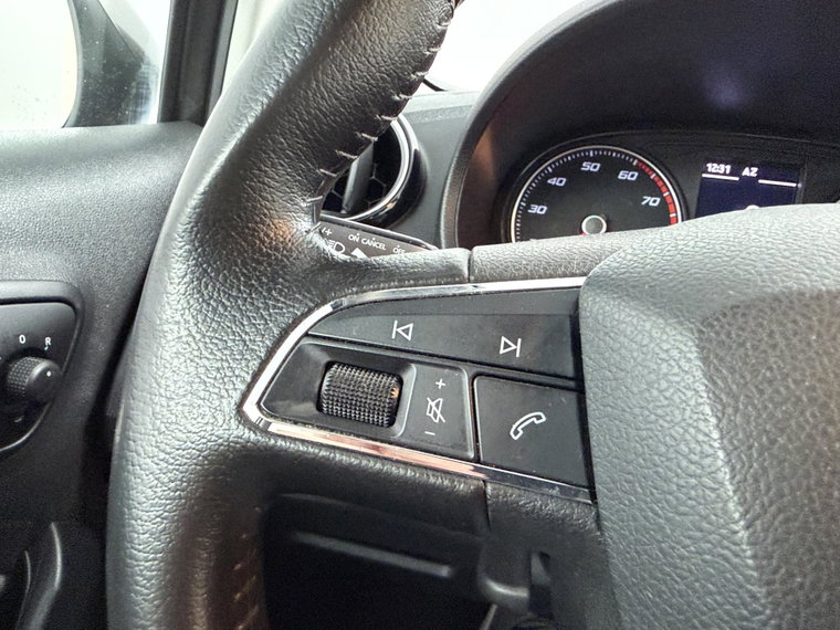 Vehicle Image 17