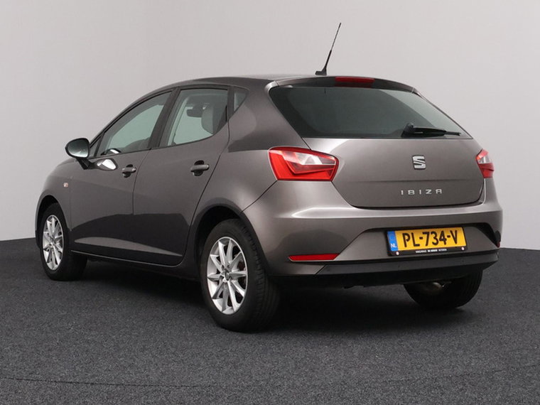 Vehicle Image 40