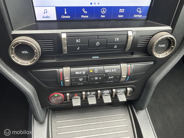 Vehicle Image 26