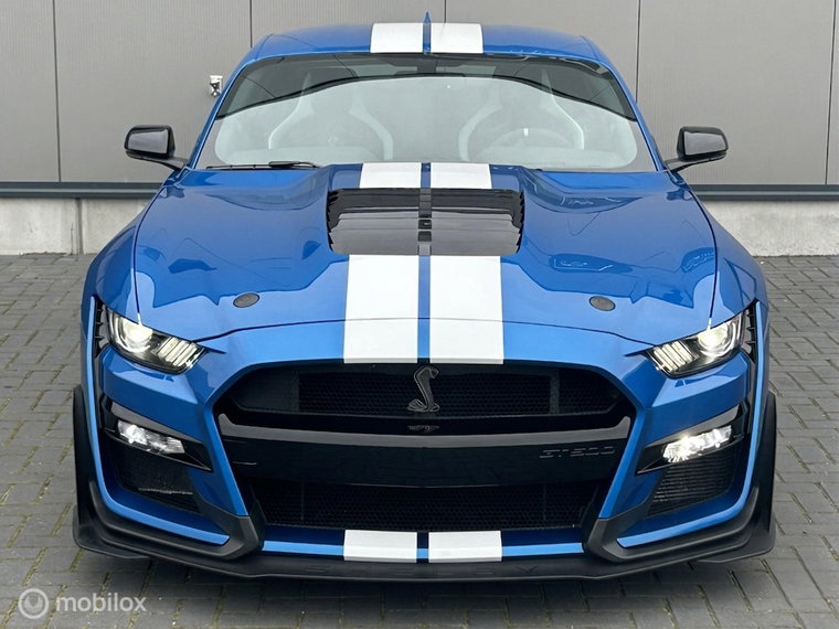 Vehicle Image 38