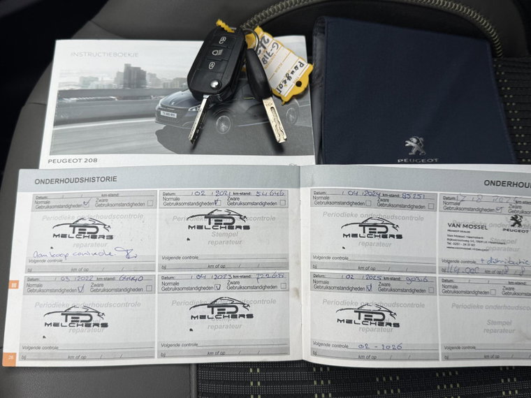 Vehicle Image 21