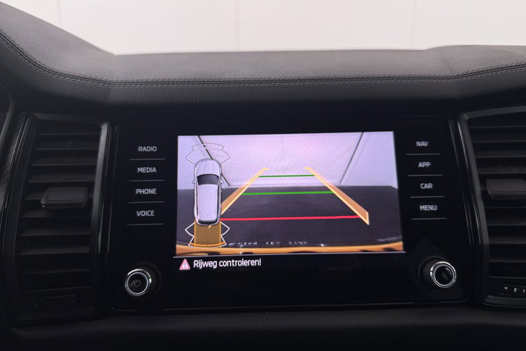 Vehicle Image 35