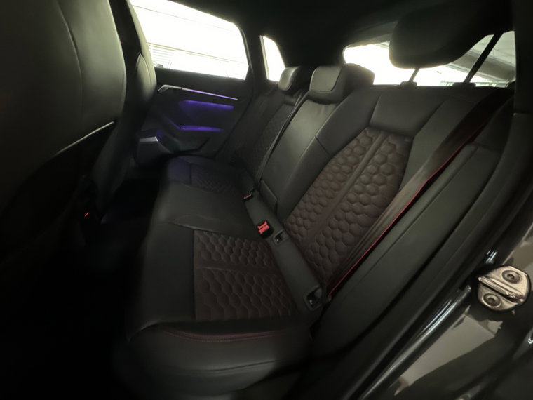Vehicle Image 34