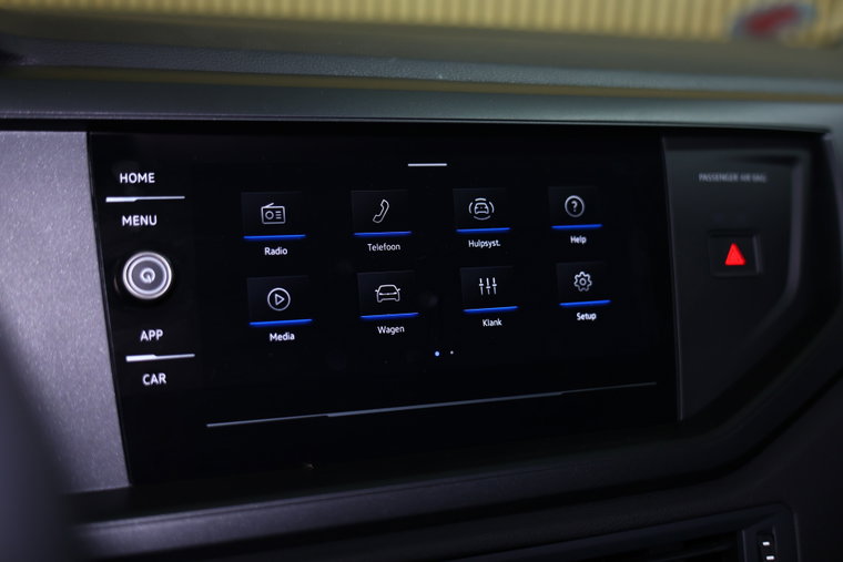 Vehicle Image 19