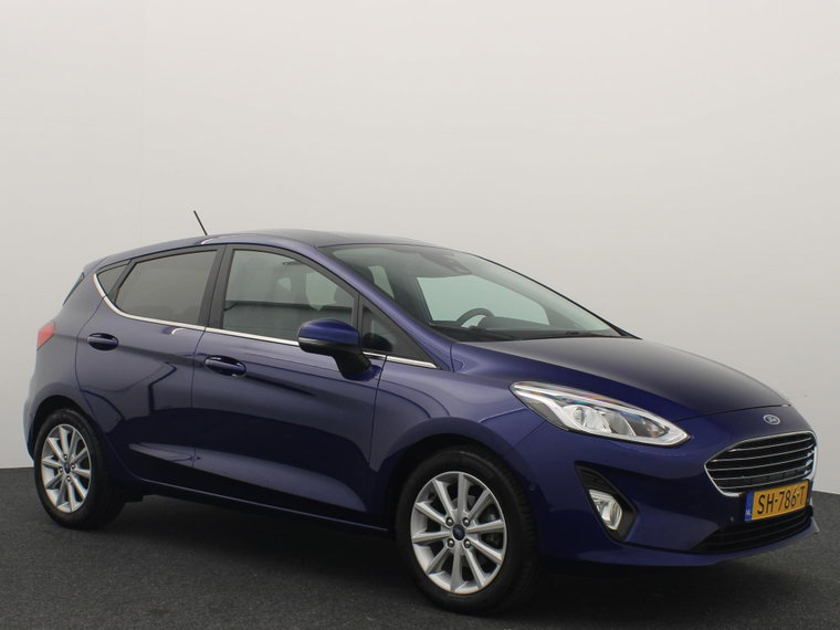 Vehicle Image 17