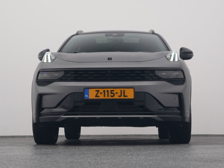 Vehicle Image 35