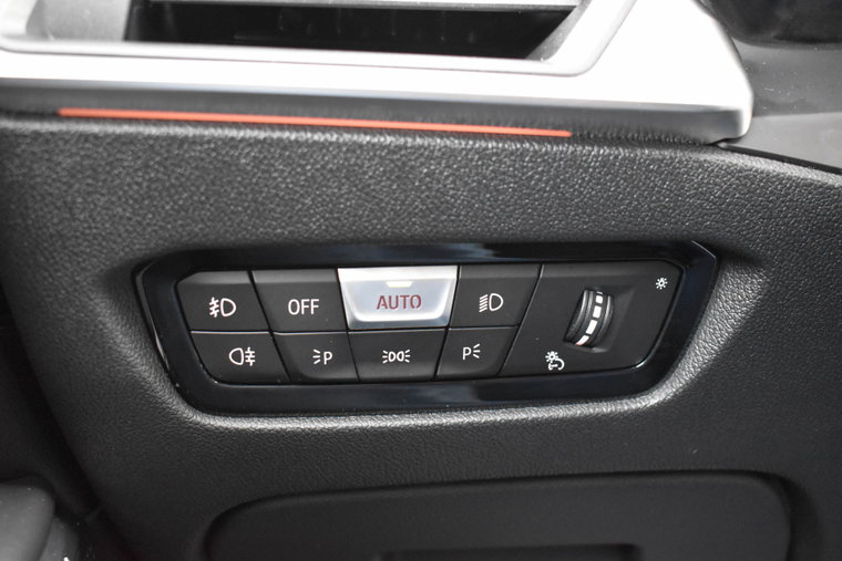 Vehicle Image 33