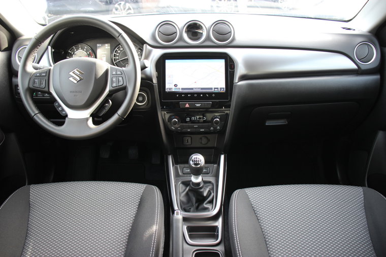 Vehicle Image 7