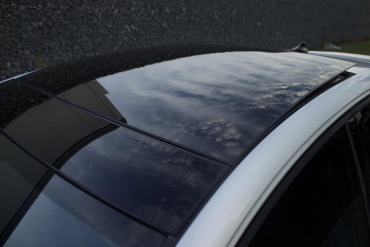 Vehicle Image 28