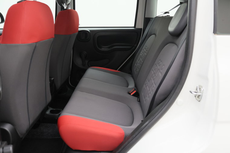 Vehicle Image 12
