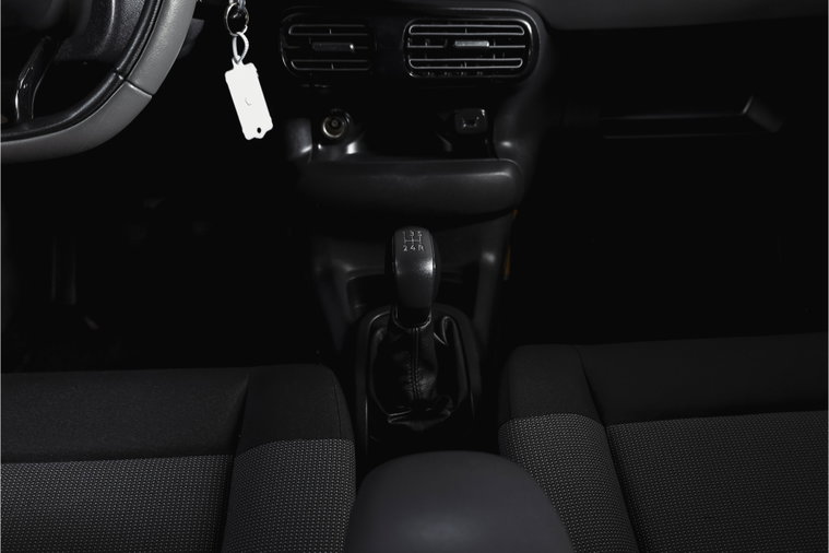 Vehicle Image 22