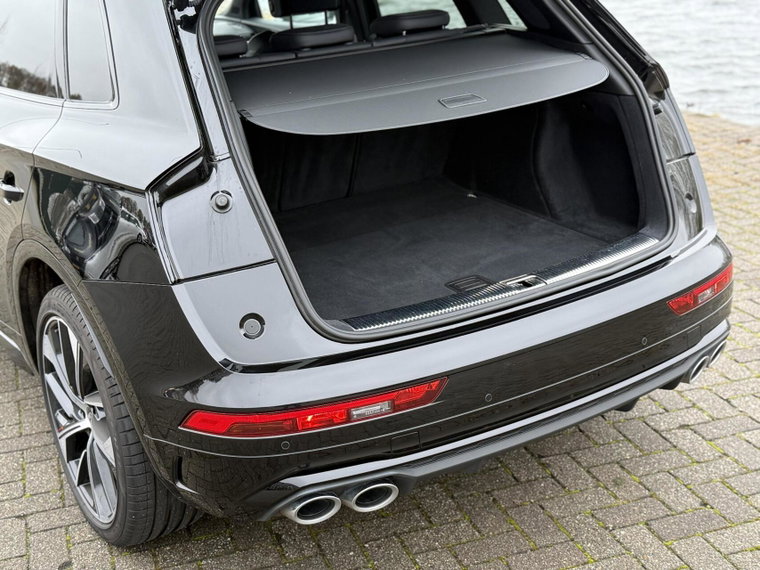 Vehicle Image 30